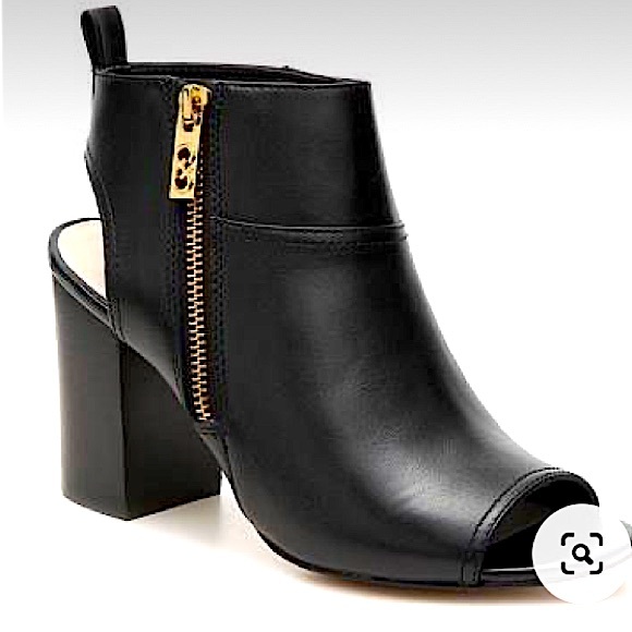 Cole Haan leather booties, last call - NWOT, size 6 - Picture 1 of 1